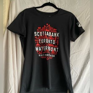 Scotiabank Toronto waterfront marathon t shirt